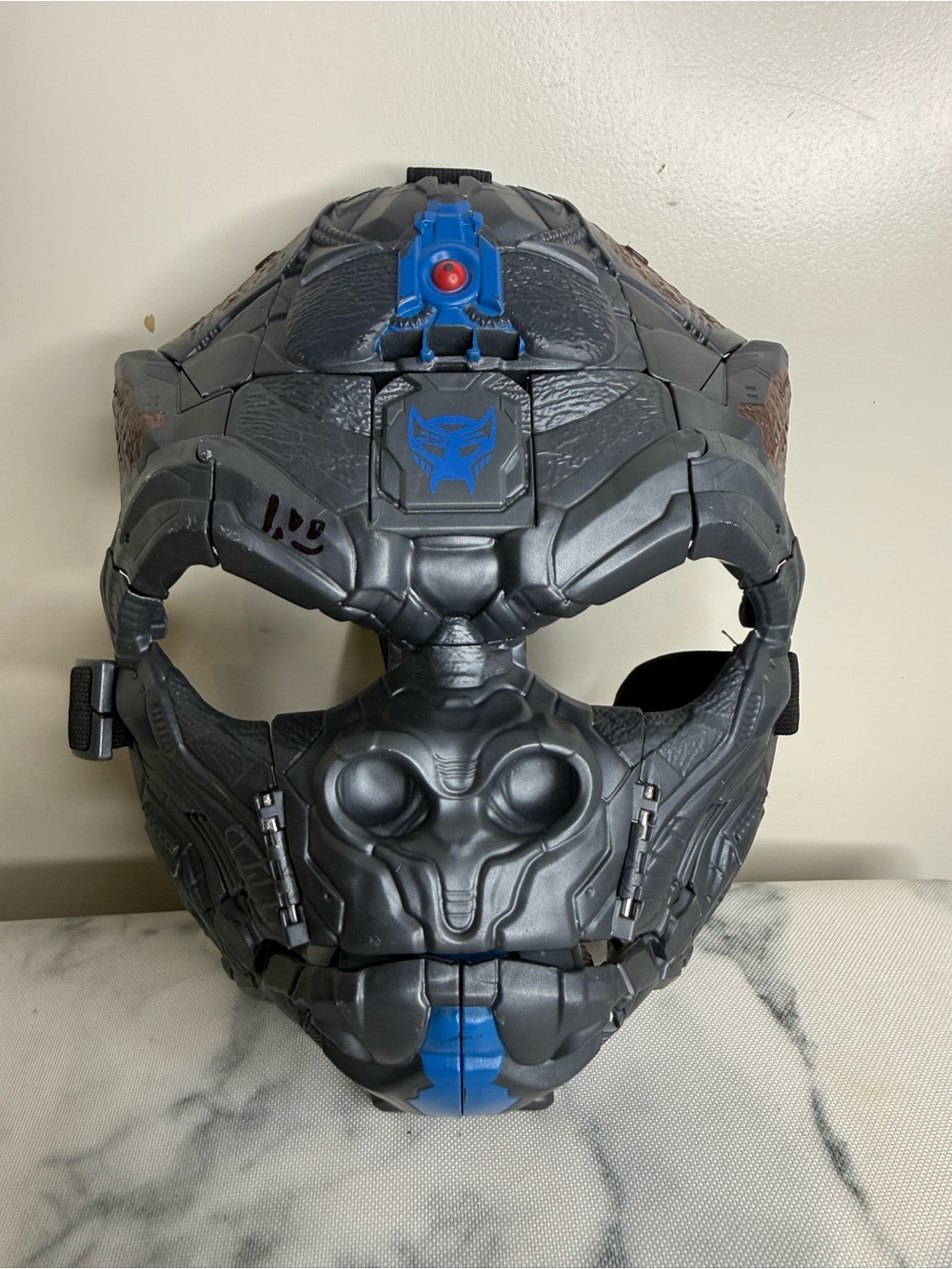 Hasbro™ Transformers: Rise of the Beasts Optimus Primal Converting Kids Mask